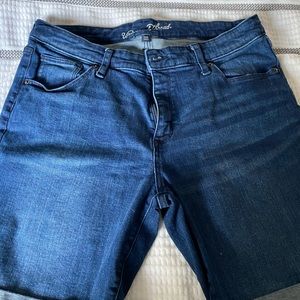 Size 16WR Bermuda Jean Shorts